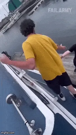 GIFparade CLIII GP153_12 