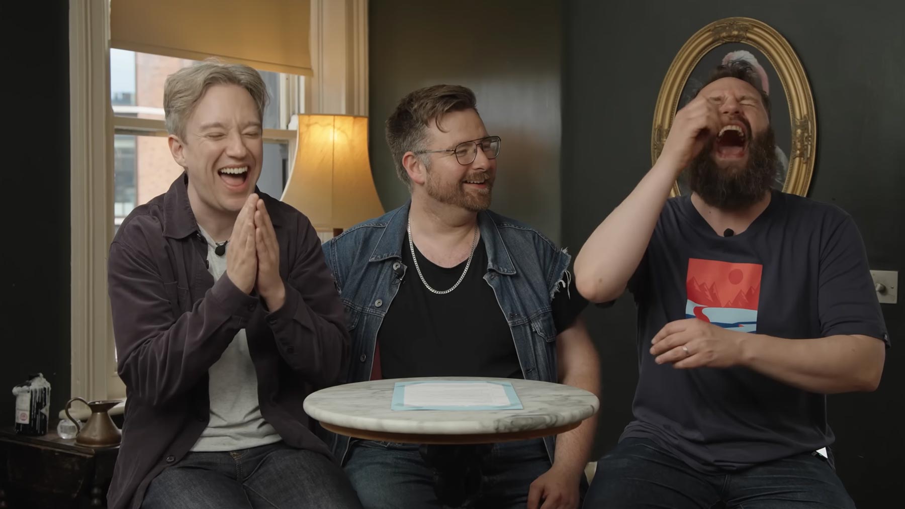 TomSka schickt Tom Scott auf eine lustige Schnitzeljagd