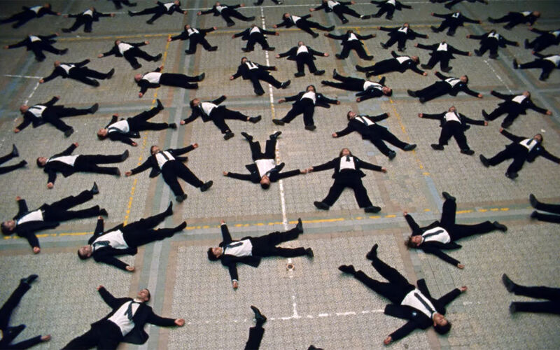 GENER8IONs „STORM“-Musikvideo mit genialer Tanz-Choreo