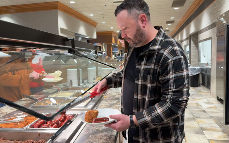 Eines der größten Buffets der Welt: Shady Maple Smorgasbord (USA)