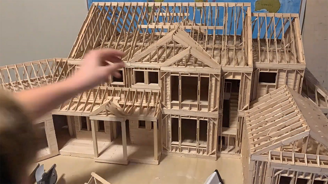 Eisstielhausbau im Timelapse-Video eisstielhaus-stopmotion