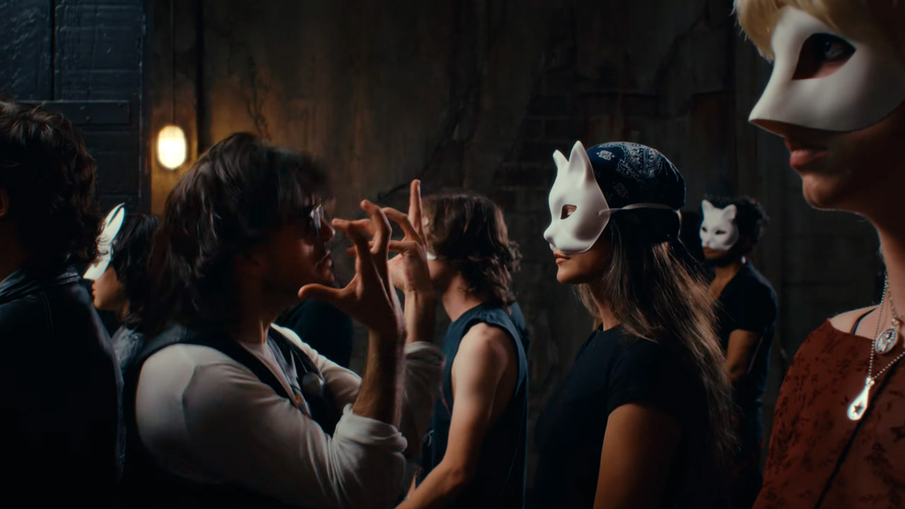 Hotel Mira - "Look Alive" & "Solid Gold" Hotel-Mira-Look-Alive-Musikvideo